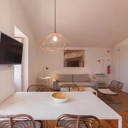 Flh S Bento Minimalist Luminous Flat Lejlighed Lisboa